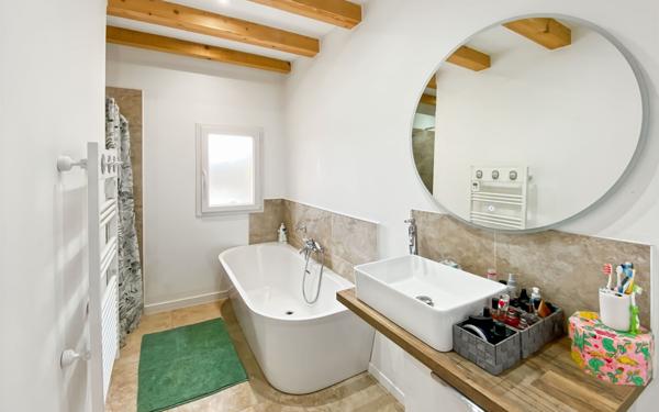 Maison à vendre    5 pièces •  Orgueil