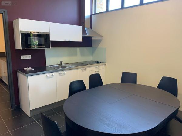 Bureaux à vendre à Bailleul dans le Nord (59270), ref : F30421