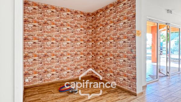 À VENDRE – LOCAL COMMERCIAL 32,75 m² – DAX (40100)