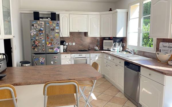 Maison à vendre    6 pièces •  Mennecy