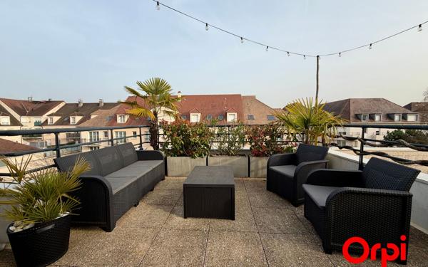 Appartement à vendre    4 pièces • 103 m2 Montigny-le-Bretonneux