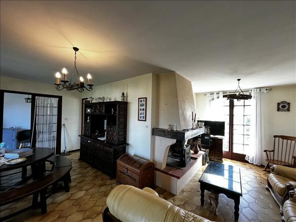 Maison à vendre |  Martignas-sur-Jalle |  5 pièces | 100 m²