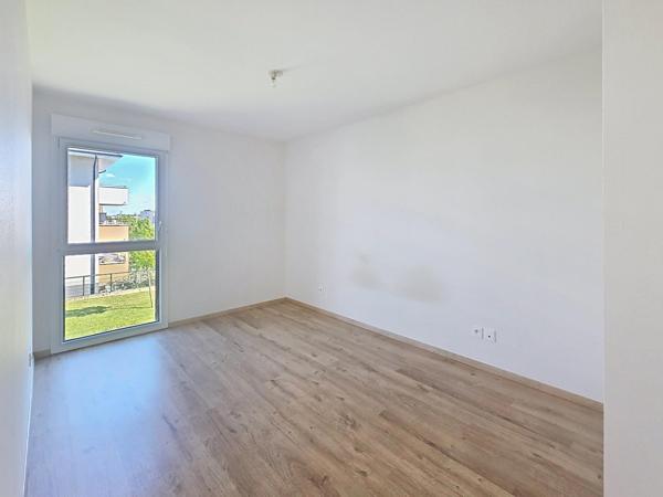Proche Dijon - T4 récent + terrasse + garage