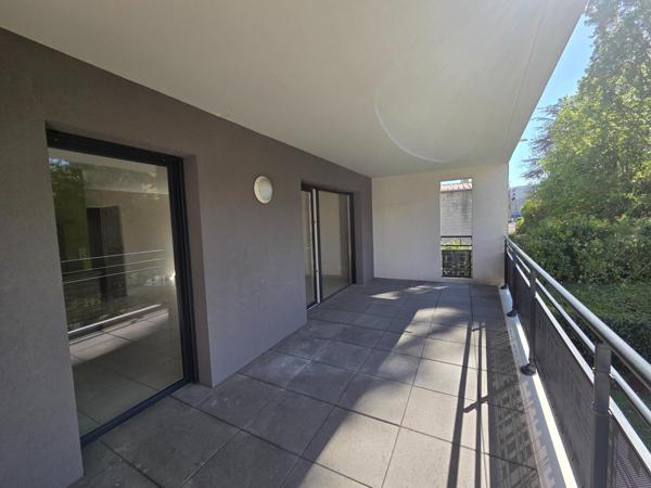 Proche Dijon - T4 récent + terrasse + garage