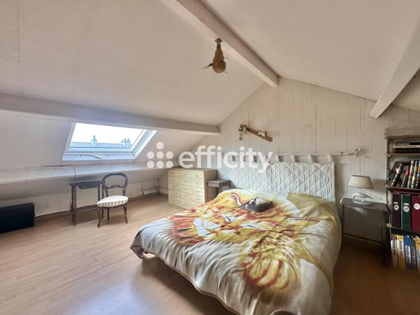 Maison
         6 pièces
        - 106 m² 254 500 € *