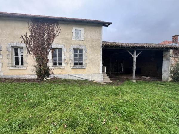 Maison à vendre |  Le Pizou |  2 pièces | 120 m²