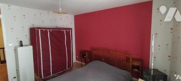 Dans le charmant bourg de Dampierre su Boutonne, à moins de 10 min d'Aulnay et 20 min de Saint ...