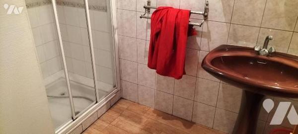 Dans le charmant bourg de Dampierre su Boutonne, à moins de 10 min d'Aulnay et 20 min de Saint ...