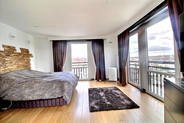 Perle Rare Triplex À VENDRE, 6 pièces, 162 m², Port de Cergy