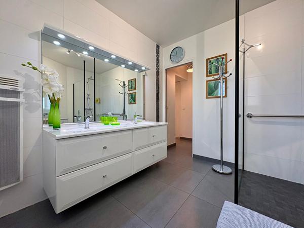 Maison Gif Sur Yvette 155.14 m²