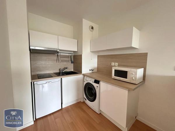Appartement à louer 2 pièces 39.05m² Le Mans (72000)