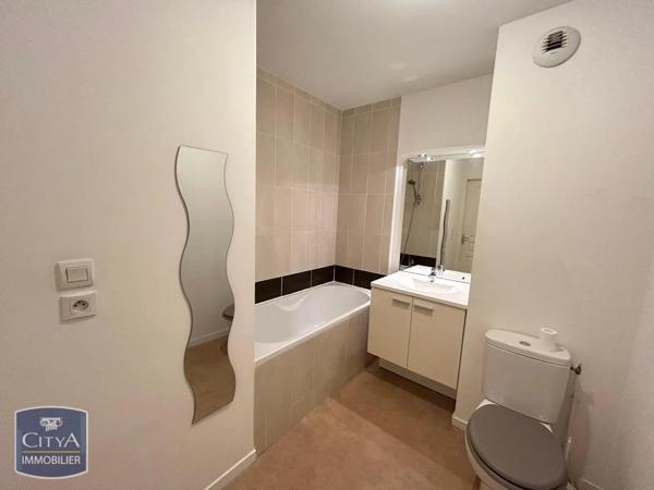 Appartement à louer 2 pièces 39.05m² Le Mans (72000)