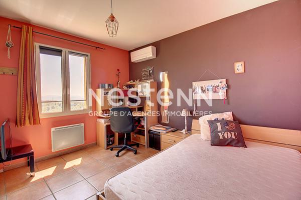 À VENDRE DRAGUIGNAN - VILLA 4/5 Chambres de 157 m² sur un terrain de 5130 m² avec PISCINE