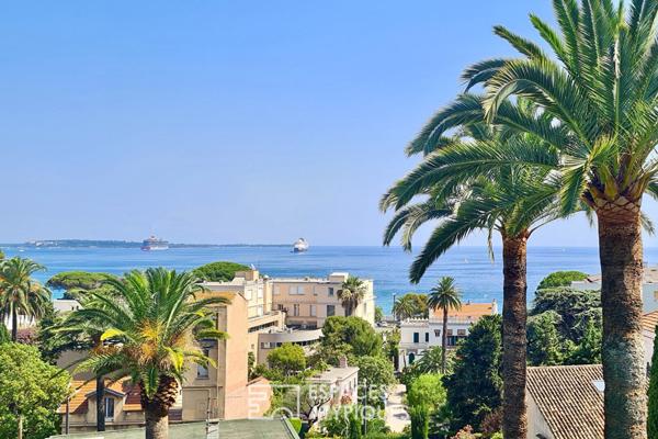 Appartement 3 pièces en dernier étage, avec vue mer