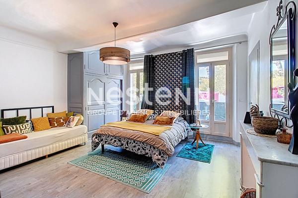 A VENDRE à DRAGUIGNAN - Appartement T3 en duplex HAUSSMANNIEN de 86m² avec TERRASSE 50m²