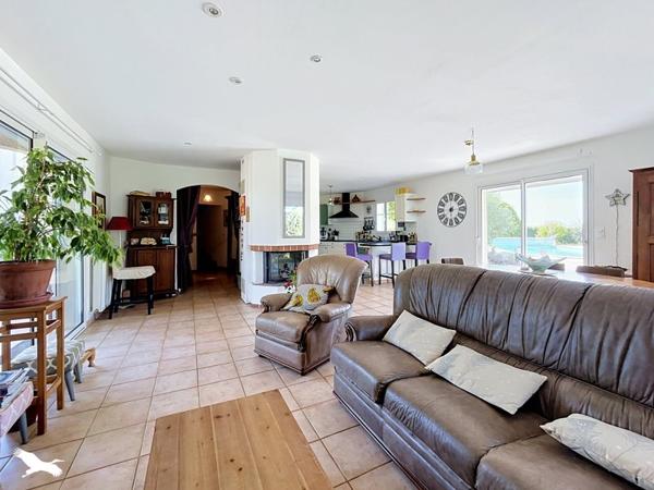 Maison 340 000 € Leboulin 5 p 162 m² DPE B