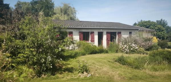 Maison individuelle récente avec garage et magnifique terrain arboré de 2000 m² Durfort lacapelette