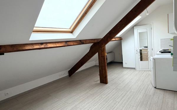 Appartement à louer    1 pièce • 10 m2 Montrouge