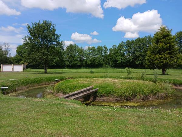 Maison à Vendre à 8 km de LA FLECHE