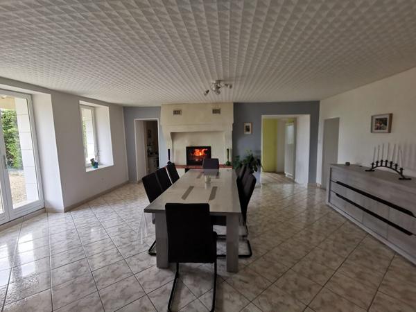 Maison à Vendre à 8 km de LA FLECHE