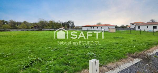 TERRAIN CONSTRUCTIBLE VIABILISE LIBRE DE CONSTRUCTEUR