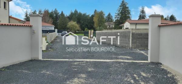 TERRAIN CONSTRUCTIBLE VIABILISE LIBRE DE CONSTRUCTEUR