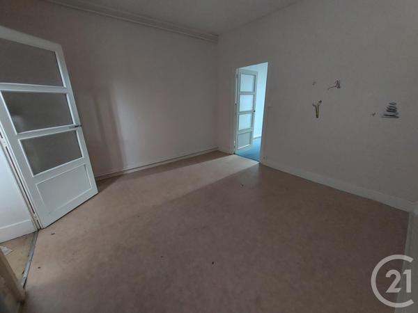 Immeuble à vendre  140 m2 MONTLUCON - 03