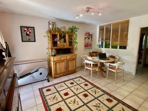 Auch - Proche Leclerc, jolie maison 4 chambres sans travaux avec superbe jardin