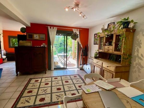 Auch - Proche Leclerc, jolie maison 4 chambres sans travaux avec superbe jardin