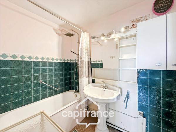 Appartement T3, 2 Chambres, 69 m², Dernier étage, La Genette, DPE B à venir (travaux votés et financés)