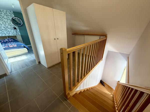 Maison 8 pièces - 150 m² Exclusivité efficity