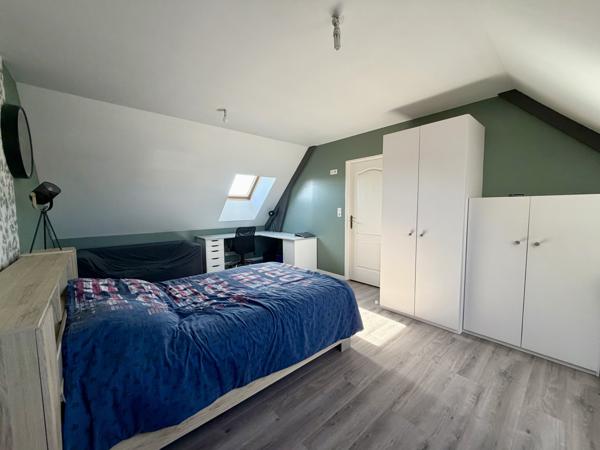 Maison 8 pièces - 150 m² Exclusivité efficity