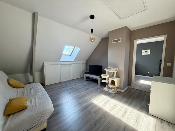 Maison 8 pièces - 150 m² Exclusivité efficity