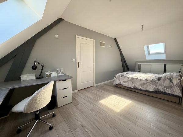 Maison 8 pièces - 150 m² Exclusivité efficity