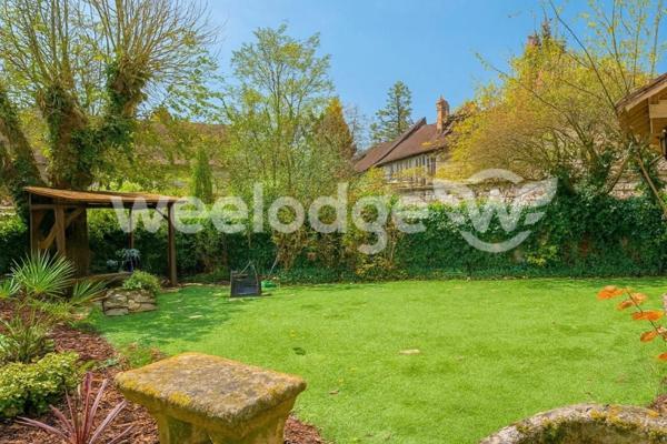 Maison à vendre 5 pièces de 90 m² à Nesles-la-Vallée