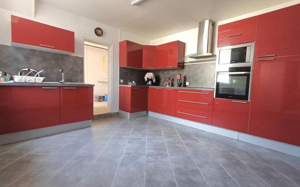 Maison à vendre    6 pièces •  Braine