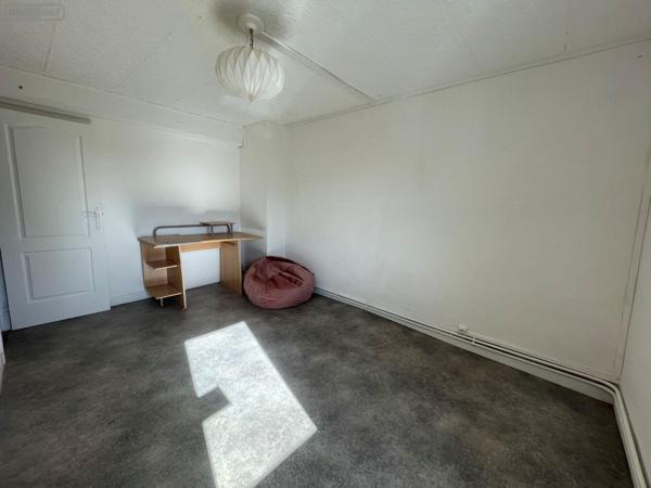 Maison à vendre à Arnac-la-Poste en Haute-Vienne (87160), ref : 14761/336