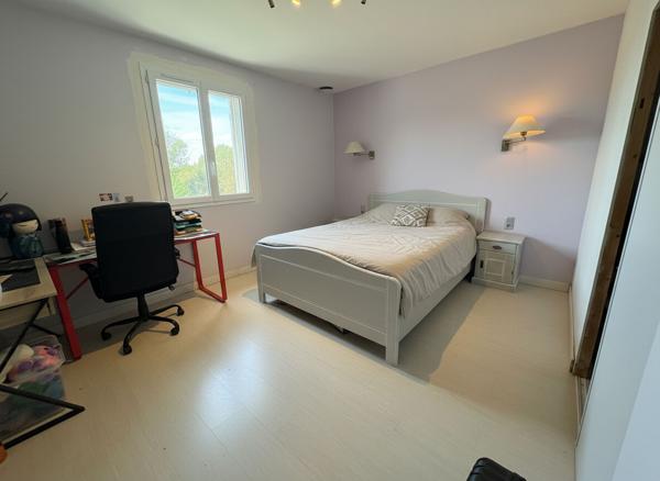 Villa LIMOUX 5 Chambres 222 m² sur terrain de 5966 m²