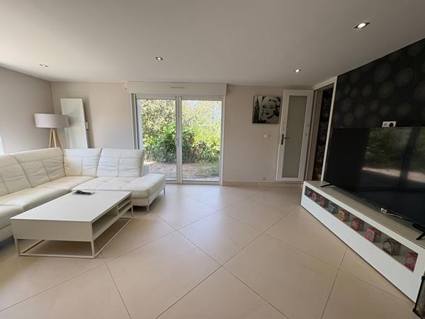 Villa LIMOUX 5 Chambres 222 m² sur terrain de 5966 m²