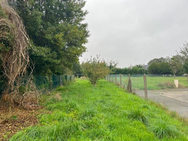 Terrain à Batir à vendre à Combrit dans le Finistère (29120), ref : 29022-1770