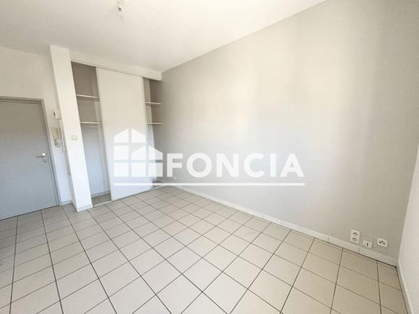 Location Studio 26.54 m² - 375 AVENUE DE KOENIGSBERG Donzere 26290