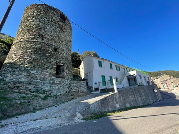 Rogliano (20247) Rare à la Vente : Ensemble Immobilier de Charme – Rogliano