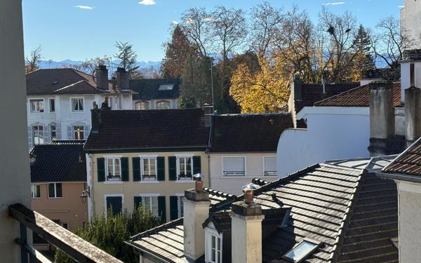 Appartement à vendre    3 pièces • 79,13 m2 Pau