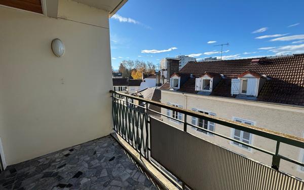 Appartement à vendre    3 pièces • 79,13 m2 Pau