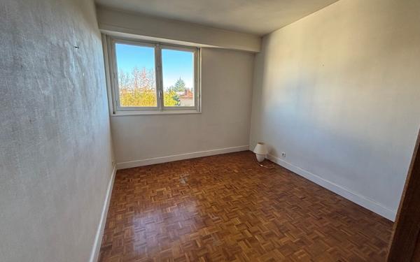 Appartement à vendre    3 pièces • 79,13 m2 Pau