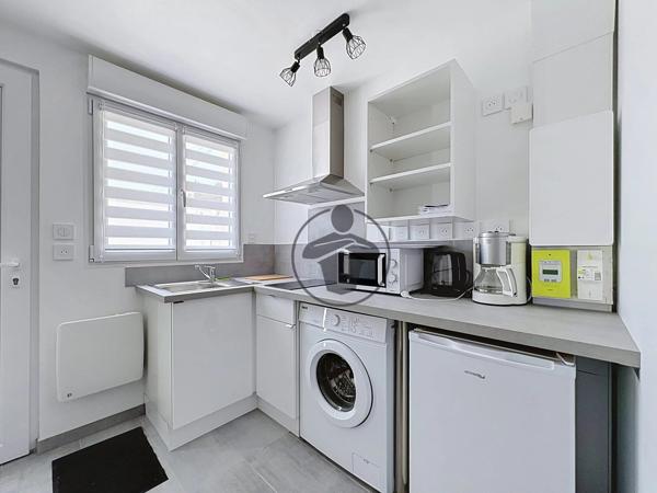 Location                                                      Appartement
                        
                     1 pièces                      15 m2                     à Saint-Quentin