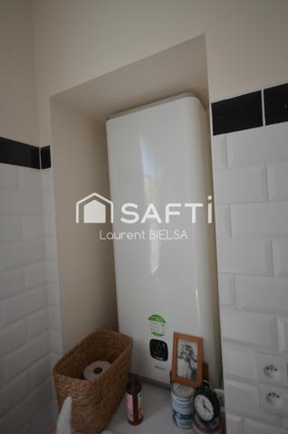 Appartement T2 de 60 m2, cave, terrasse et une place de parking