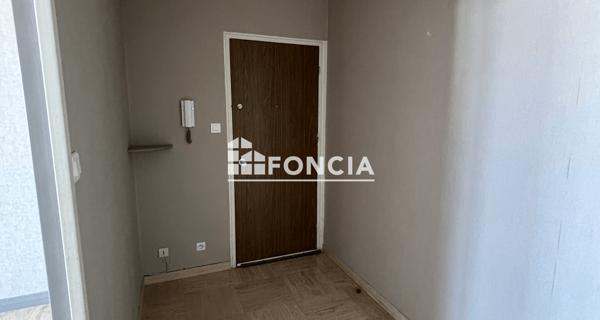 Location Appartement 4 pièces 93.49 m² - Saint-étienne 42100