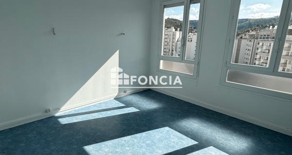 Location Appartement 4 pièces 93.49 m² - Saint-étienne 42100