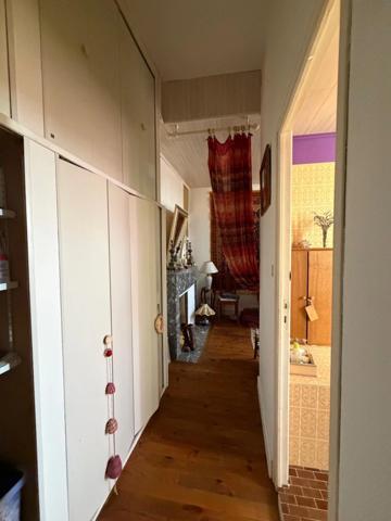 PLAISANCE (32) centre, élegante MAISON DE MAITRE XVIIIs, sans travaux, 190m2 sur 800m2 de jardin clos et paysagé, belle dépendance, chauffage central , 4chambres dont 1 au rez-de-chaussée, salon 44m2